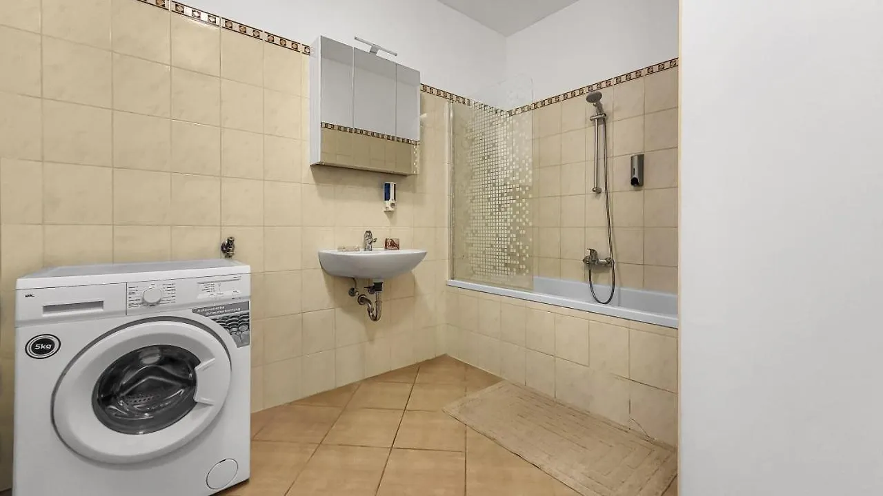 Adalbert Apartments Wenen