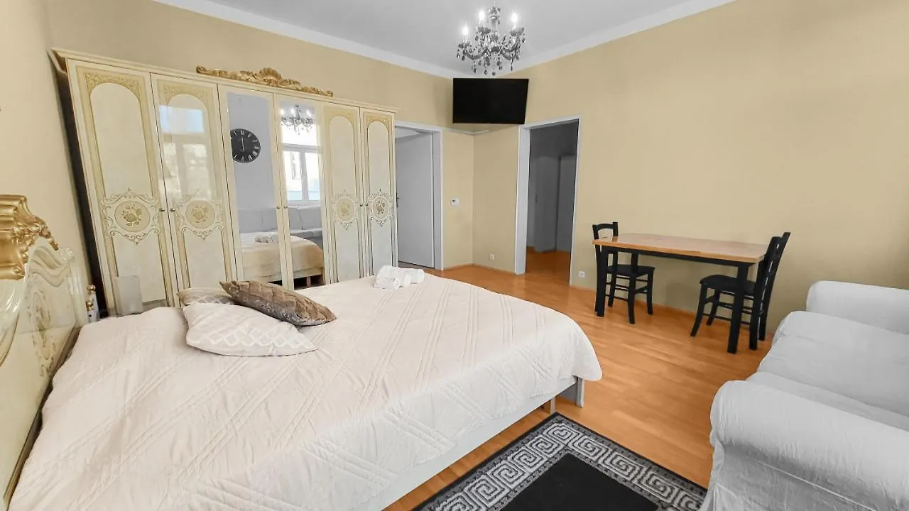Adalbert Apartments Wien 0*,