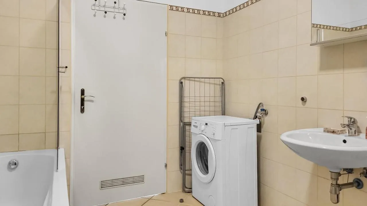 Adalbert Apartments Wien 0*,